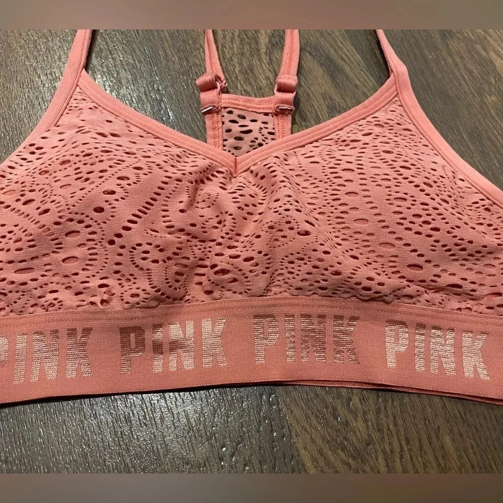 Victorias Secret PINK Ultimate Lightly Lined Sports Bra Coral Size XS - Picture 3 of 9